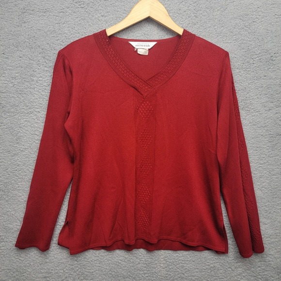 Exclusively Misook Knit Long Sleeve Pullover Top Sz M Red Crochet V-Neck - Picture 1 of 10